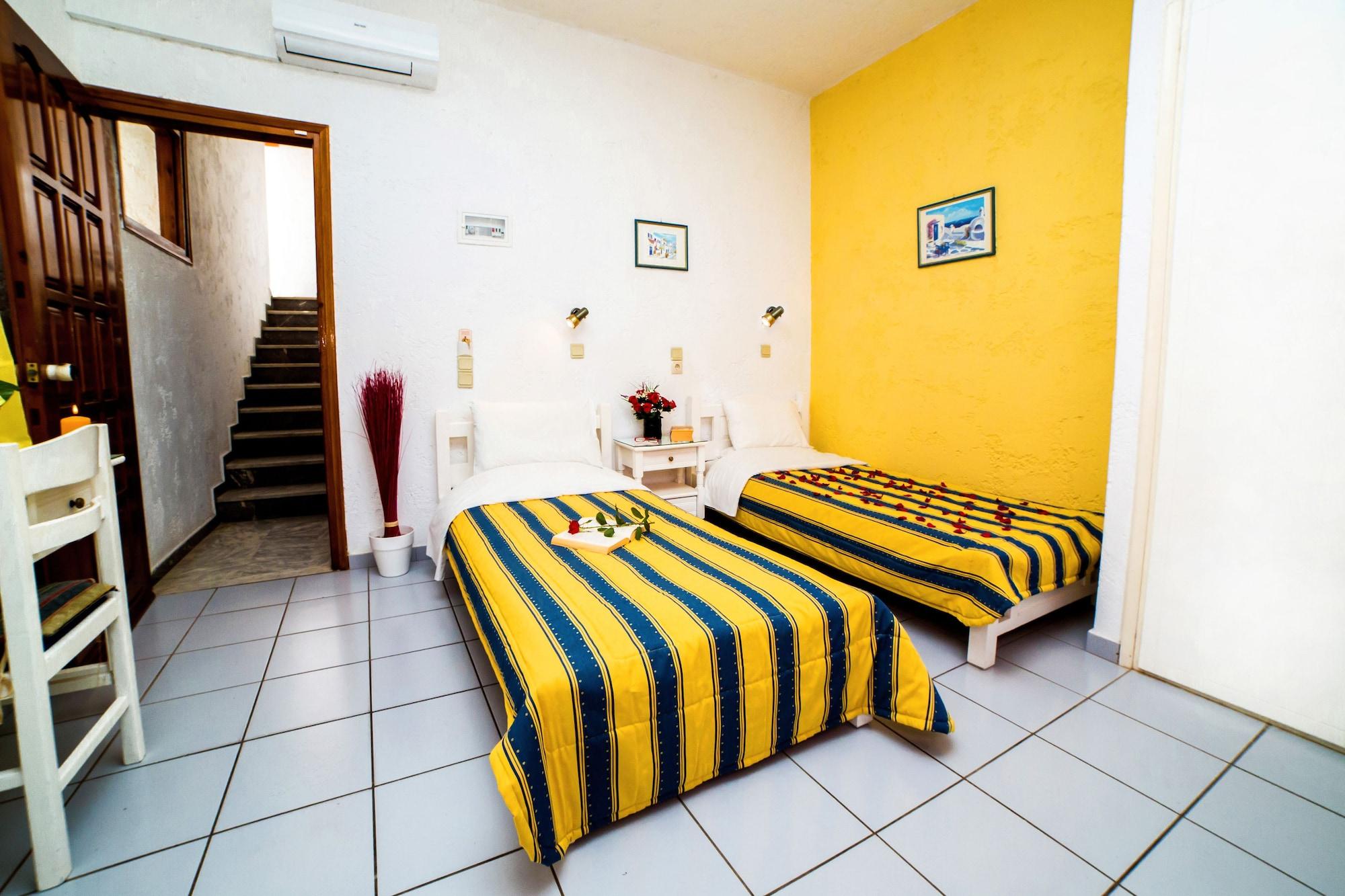 Creta Mar-Gio Aparthotel มาเลีย ภายนอก รูปภาพ
