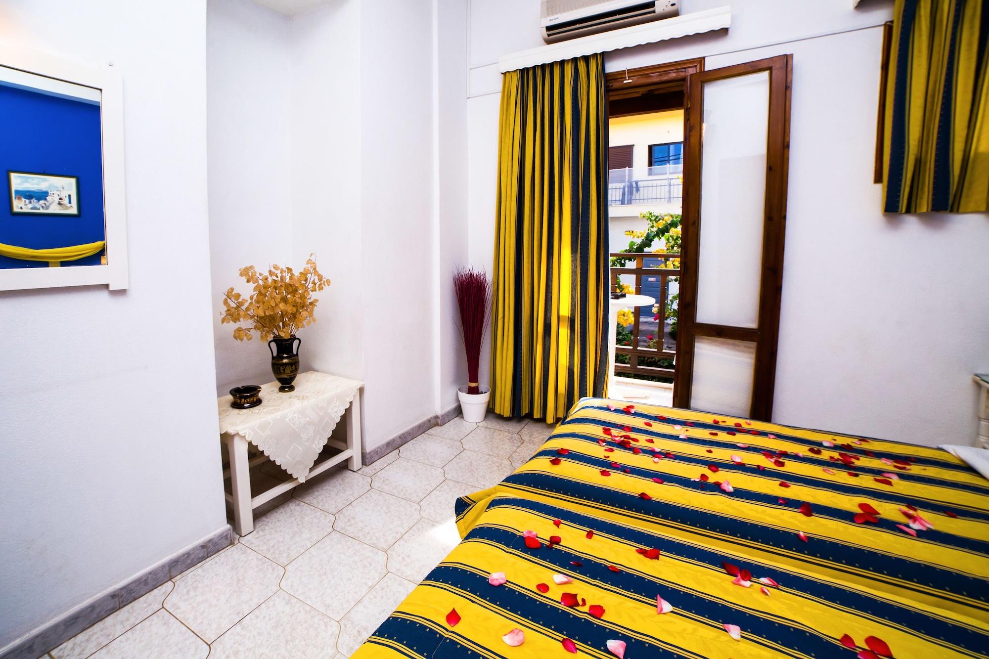 Creta Mar-Gio Aparthotel มาเลีย ภายนอก รูปภาพ