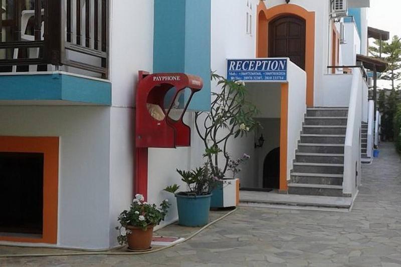 Creta Mar-Gio Aparthotel มาเลีย ภายนอก รูปภาพ
