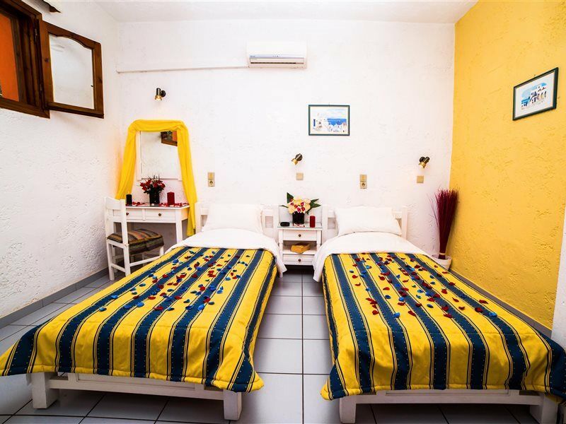 Creta Mar-Gio Aparthotel มาเลีย ภายนอก รูปภาพ